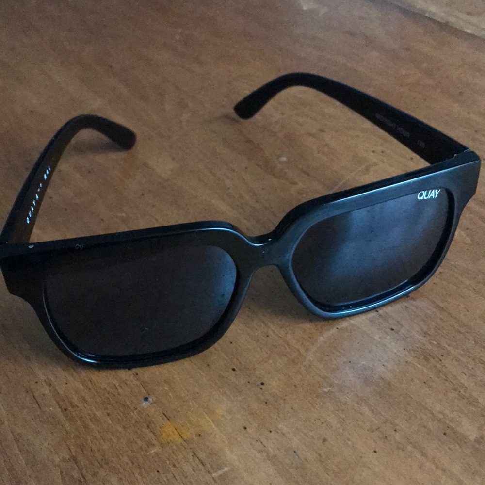 Quay On The Prowl Sunglasses